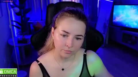 Snapshot of mira_mermayd chatting on 13, 6, 2026 Mira online show from 13, 6, 2026