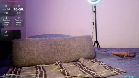 Mira Sph online show from 4, 10, 2025