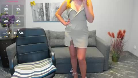 Snapshot of mira_whitme chatting on 7, 5, 2026 Mira online show from 7, 5, 2026