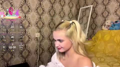 Snapshot of mirabella333 chatting on 28, 10, 2025 mirabella333 online show from 28, 10, 2025