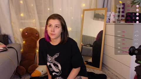Snapshot of mirafalls chatting on 22, 12, 2024 Mira online show from 22, 12, 2024