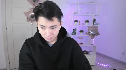              online show from 2, 12, 2024