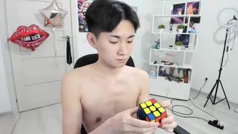              online show from 30, 10, 2025