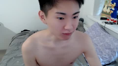 Snapshot of miram_yoo chatting on 28, 5, 2026 online show from 28, 5, 2026