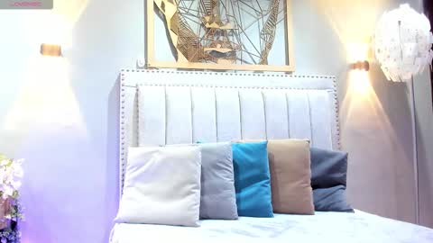    online show from 18, 3, 2026