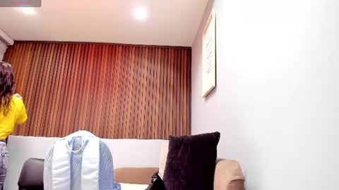 Snapshot of miranda_doll_ chatting on 27, 6, 2026 online show from 27, 6, 2026