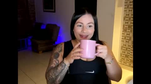 Snapshot of mirandaredd chatting on 28, 7, 2026 Miranda online show from 28, 7, 2026