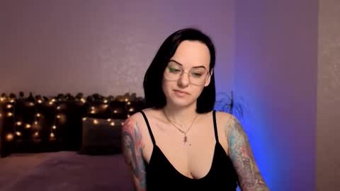 MiraSkyy online show from 18, 12, 2025