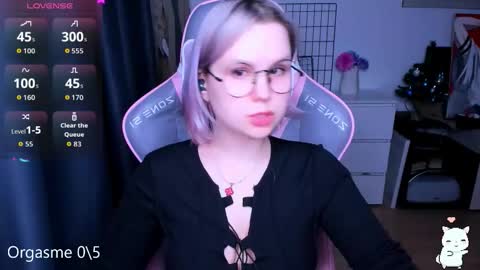 Kira online show from 8, 3, 2026