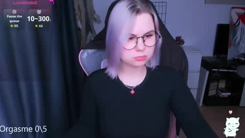 Kira online show from 3, 4, 2026