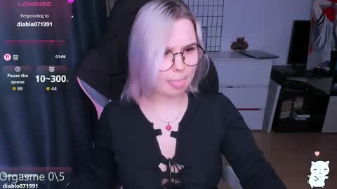 Kira online show from 6, 4, 2026