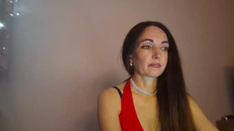 Snapshot of mirelisse chatting on 7, 6, 2026 Christina online show from 7, 6, 2026