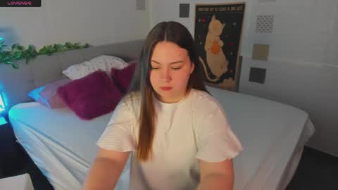 Mireya online show from 19, 5, 2026