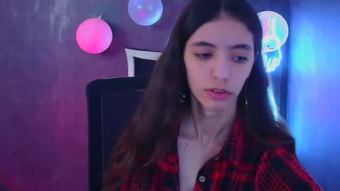 Snapshot of miri_miss chatting on 12, 2, 2025 Miri online show from 12, 2, 2025