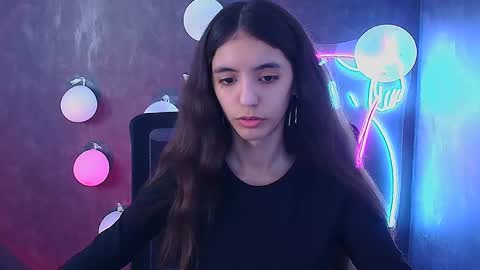 Snapshot of miri_miss chatting on 28, 2, 2025 Miri online show from 28, 2, 2025