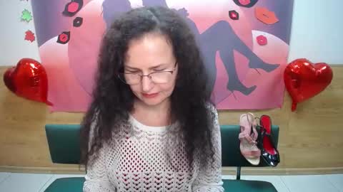 Miroslava Happi online show from 13, 10, 2025