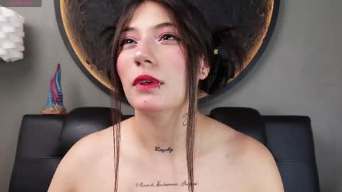 Snapshot of miss___charlotte chatting on 29, 5, 2026 Charlotte online show from 29, 5, 2026