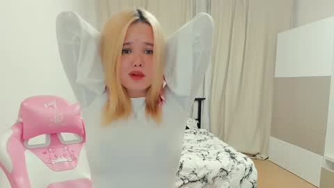 Snapshot of miss__selena chatting on 16, 1, 2025 miss__selena online show from 16, 1, 2025