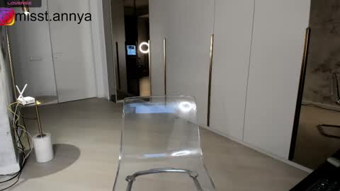 Miss Tanya online show from 1, 3, 2025