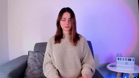 Alexa Sarmiento online show from 18, 2, 2025