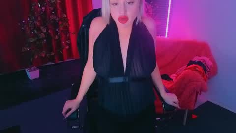 miss_alice_silver online show from 6, 5, 2026