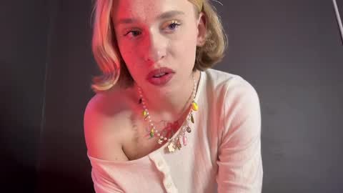 Anya online show from 4, 6, 2026