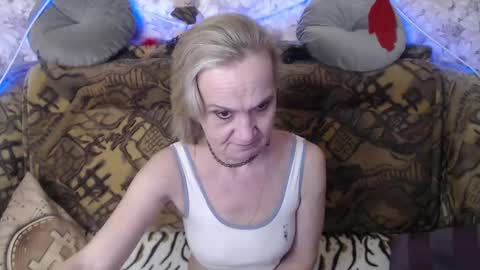 Snapshot of miss_bekker chatting on 19, 1, 2025 ask me online show from 19, 1, 2025