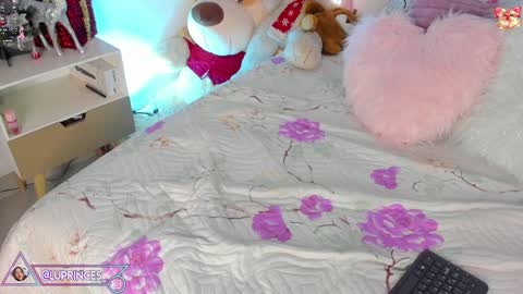 Snapshot of miss_brunette_ chatting on 21, 12, 2024 lucy 3 online show from 21, 12, 2024