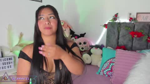 Snapshot of miss_brunette_ chatting on 24, 1, 2025 lucy 3 online show from 24, 1, 2025