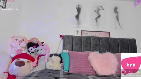 Snapshot of miss_brunette_ chatting on 7, 3, 2025 lucy 3 online show from 7, 3, 2025