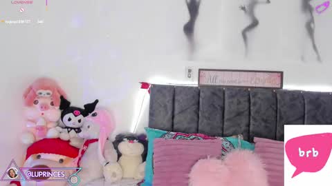 Snapshot of miss_brunette_ chatting on 8, 3, 2025 lucy 3 online show from 8, 3, 2025