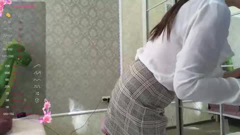 miss_divora online show from 22, 10, 2025