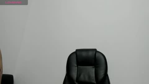 Snapshot of miss_eylens chatting on 19, 4, 2026 miss_eylens online show from 19, 4, 2026