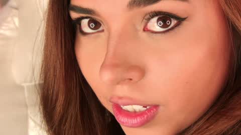 Snapshot of miss_galaxxia chatting on 7, 1, 2025 Elisabeth IG galax xxia online show from 7, 1, 2025