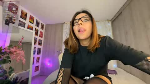 Snapshot of miss_galaxxia chatting on 1, 3, 2025 Elisabeth IG galax xxia online show from 1, 3, 2025