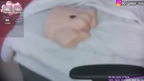 Snapshot of miss_galaxxia chatting on 5, 3, 2025 Elisabeth IG galax xxia online show from 5, 3, 2025