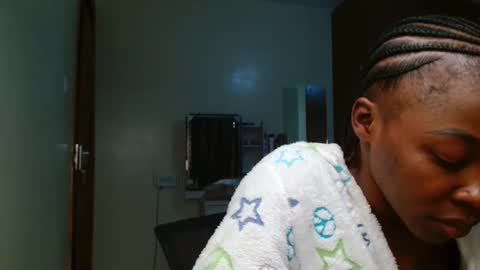 Miss Kiarrafit online show from 13, 12, 2024