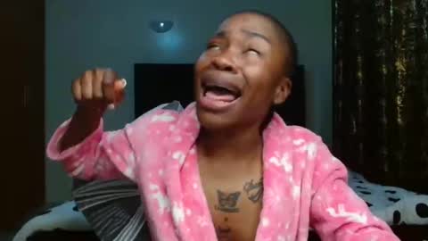 Miss Kiarrafit online show from 15, 12, 2024