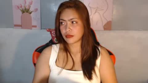 Snapshot of miss_lyve chatting on 8, 7, 2026 itsme lyve online show from 8, 7, 2026