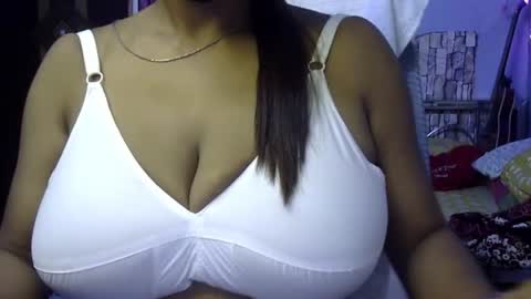 Snapshot of miss_mahi69 chatting on 14, 7, 2026 Mahi online show from 14, 7, 2026