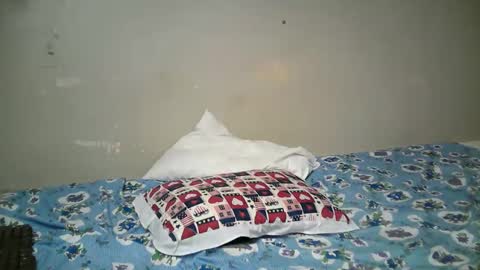 miss_pretty01 online show from 27, 4, 2026