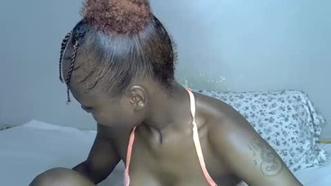 miss_pretty1 online show from 18, 12, 2025