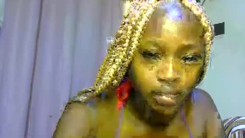 Snapshot of miss_sexyyy chatting on 29, 10, 2025 miss_sexyyy online show from 29, 10, 2025
