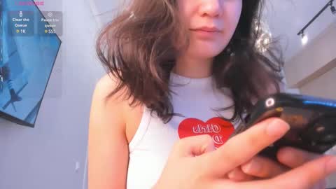Snapshot of miss_shine_ chatting on 8, 3, 2025 Miss shine online show from 8, 3, 2025