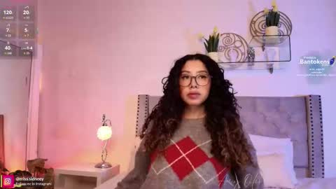 Snapshot of miss_sidney chatting on 10, 9, 2025 Amy Olivera online show from 10, 9, 2025
