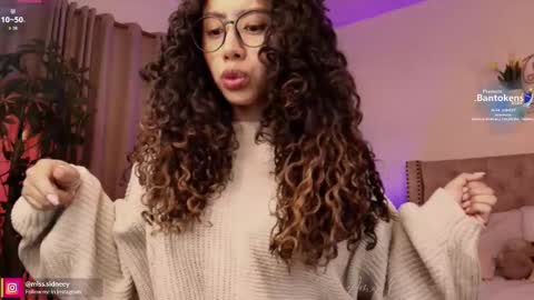 Snapshot of miss_sidney chatting on 2, 10, 2025 Amy Olivera online show from 2, 10, 2025