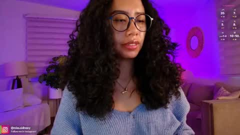 Snapshot of miss_sidney chatting on 1, 5, 2026 Amy Olivera online show from 1, 5, 2026