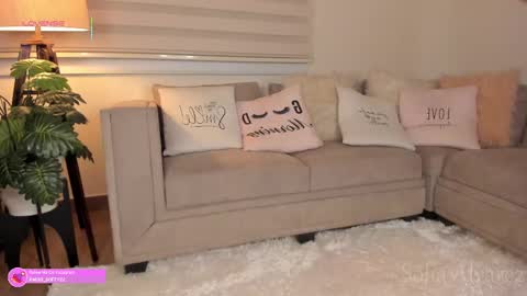 Snapshot of miss_soffy chatting on 28, 2, 2025 Sofia Alvarez online show from 28, 2, 2025