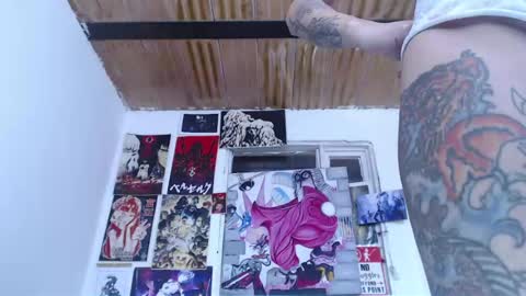 Snapshot of miss_spy chatting on 13, 5, 2026 Kortana 2.0 dont forget thumbs up and follow me on twitter online show from 13, 5, 2026