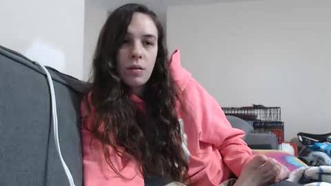 Bella online show from 26, 2, 2025